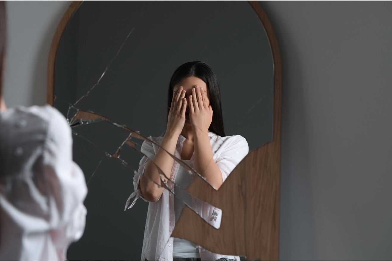 Ciri-Ciri Wanita yang Sudah Rusak_ Fakta, Mitigasi, dan Perspektif Ahli