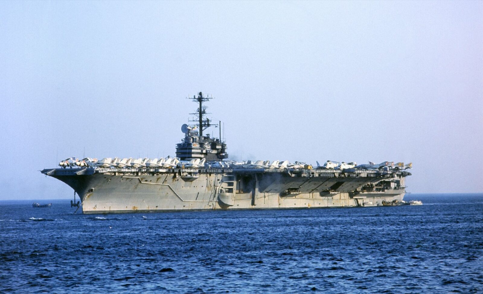 Kapal Induk Pilar Kekuatan Laut yang Mengubah Sejarah Pertahanan