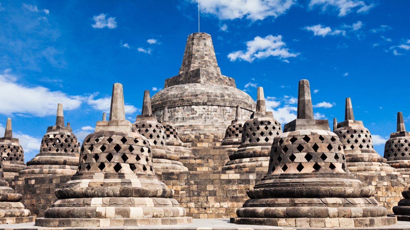 Cerita Candi Borobudur: Sejarah, Makna, dan Kisah di Baliknya