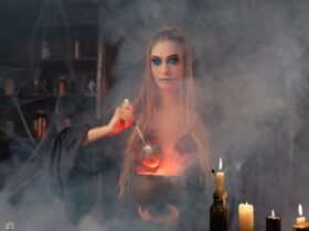 Dukun dalam Perspektif Budaya Indonesia: Peran, Praktik, dan Kontroversinya