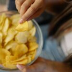 Keripik: Jenis, Proses Pembuatan, dan Peluang Usaha Camilan Favorit Indonesia