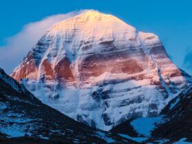 Gunung Kailash: Misteri, Fakta, dan Keunikan Gunung Suci di Asia